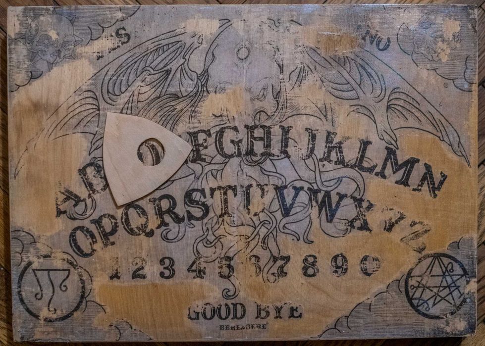 Tablica Ouija Cthulhu HandMade Drewniana do Wywoływania Duchów Ezotery