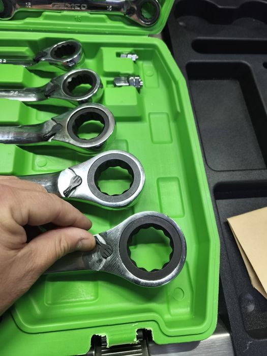 Conjunto 23pcs  de chaves de Roquete reversível dos 6mm aos 32mm