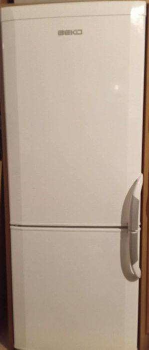 Lodówka beco duża