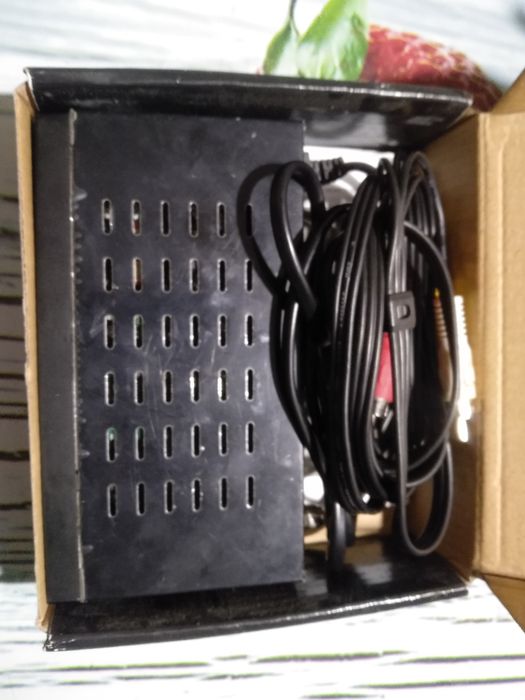 Спутниковый тюнер Tiger f1