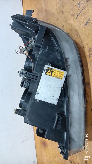 Farol Nissan primera p12 ótica xenon