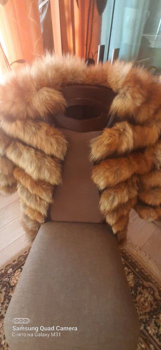 Срочно! Продам жилетку из Лисы