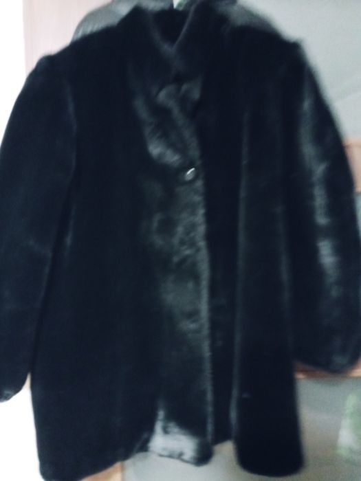 Futro czarne damskie sztuczne XL proste