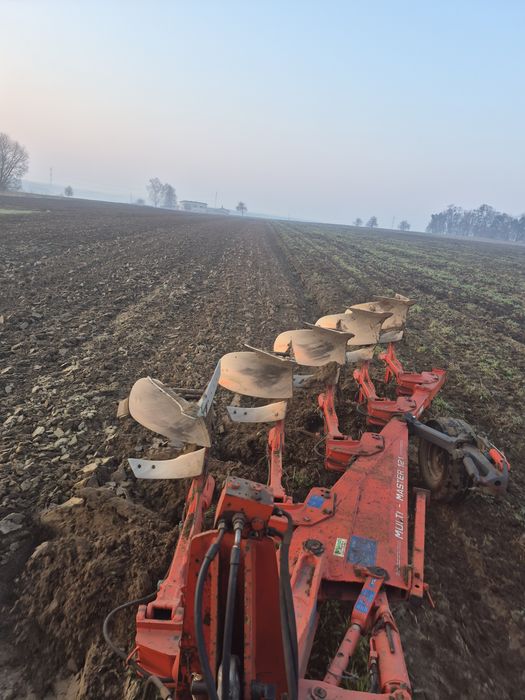 Pług Kuhn Multi-Master 121 4+1 linowanie