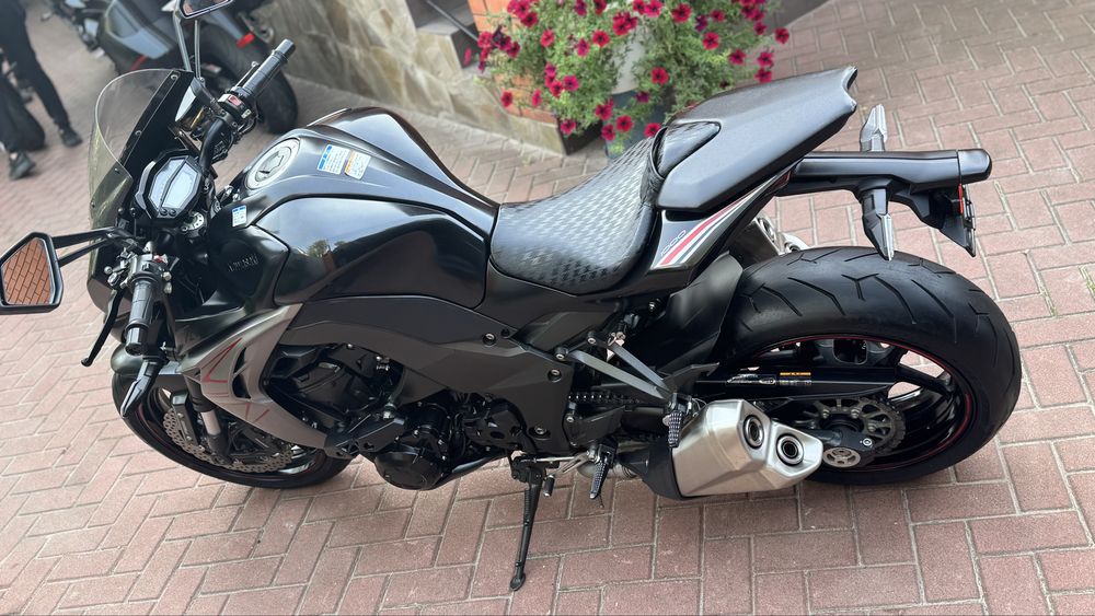 Kawasaki Z1000 пробіг 15728 км