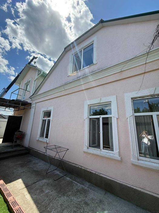 Продам уютный дом на Фонтане в тихом и комфортном районе. 1N28
