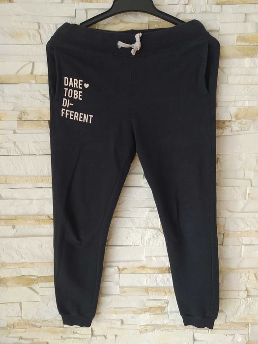 Spodnie dresowe r.146 bawełniane dziewczęce dresy