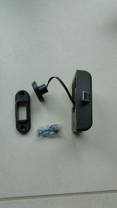 Zamek meblowy Smart z czytnikiem biometrycznym