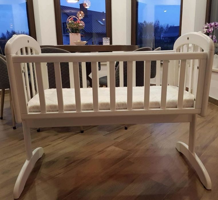 Kolyska bujana dla dziecka