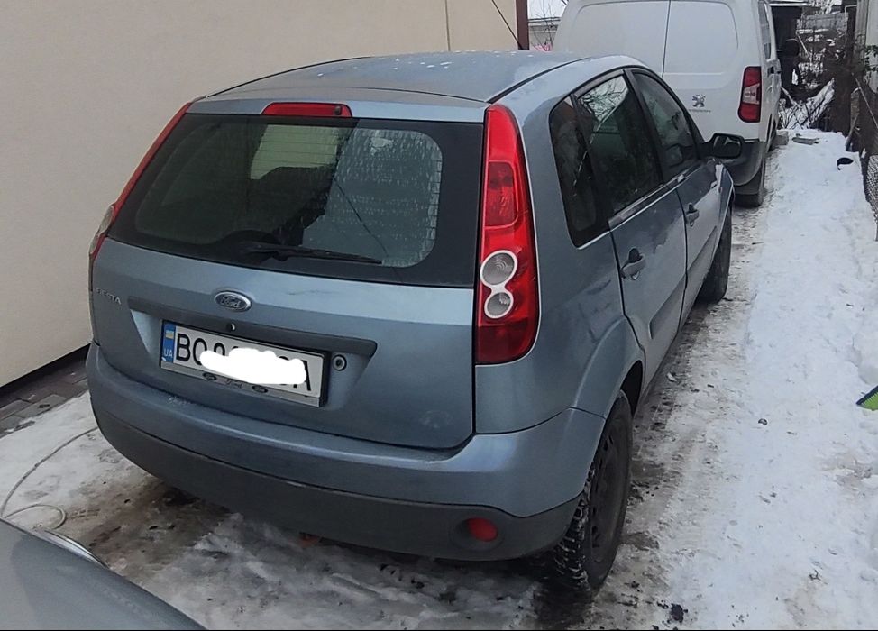 Продам Ford fiesta mk5 2006