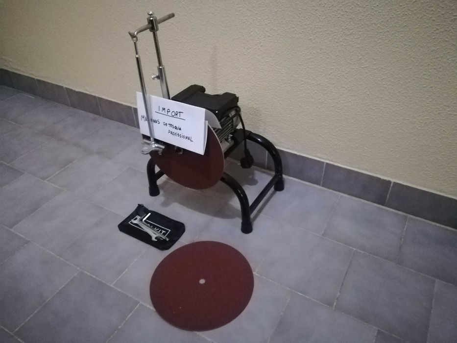 STOCK 24H - Afiador Profissional de Pentes Facas Laminas Ovelhas