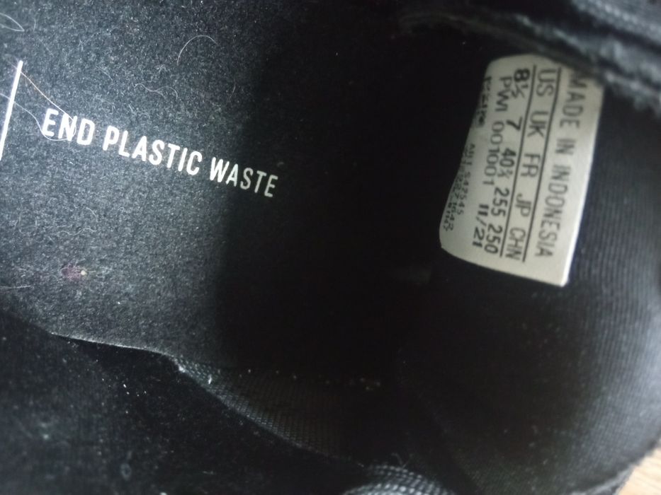 Продам мужскую обувь