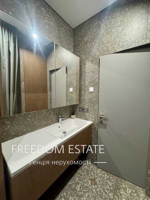 125 тыс.$ Дизайнерская квартира в центре /3-х комнатная /ЖК Инфинити
