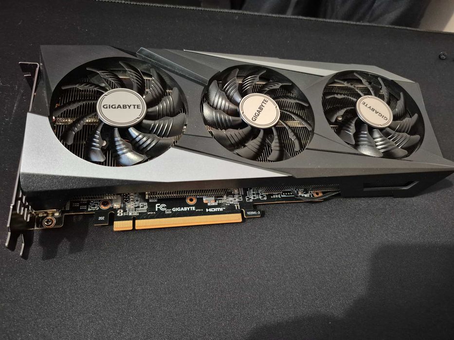 Radeon RX 7600 OC 8GB