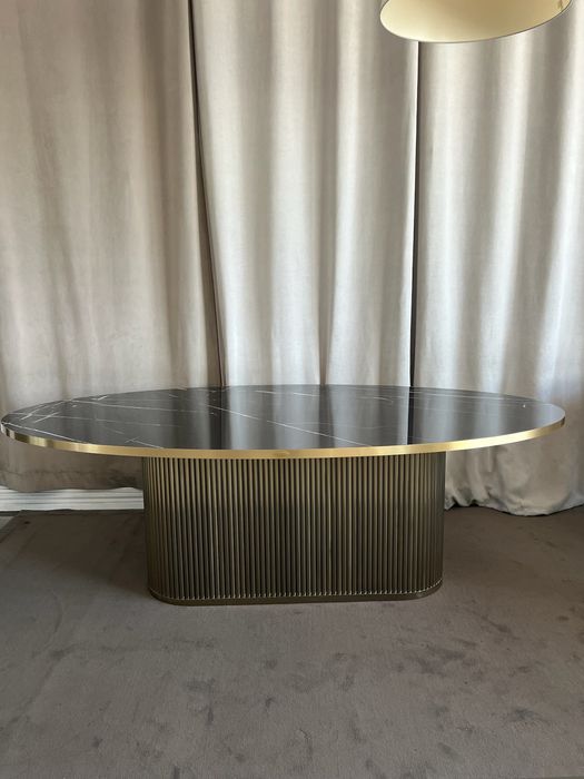 Stół złoty połysk, stal nierdzewna, spiek kwarcowy 200x100x77 h