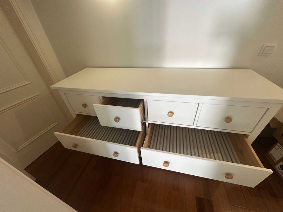 Comoda IKEA Hemmes 160x90