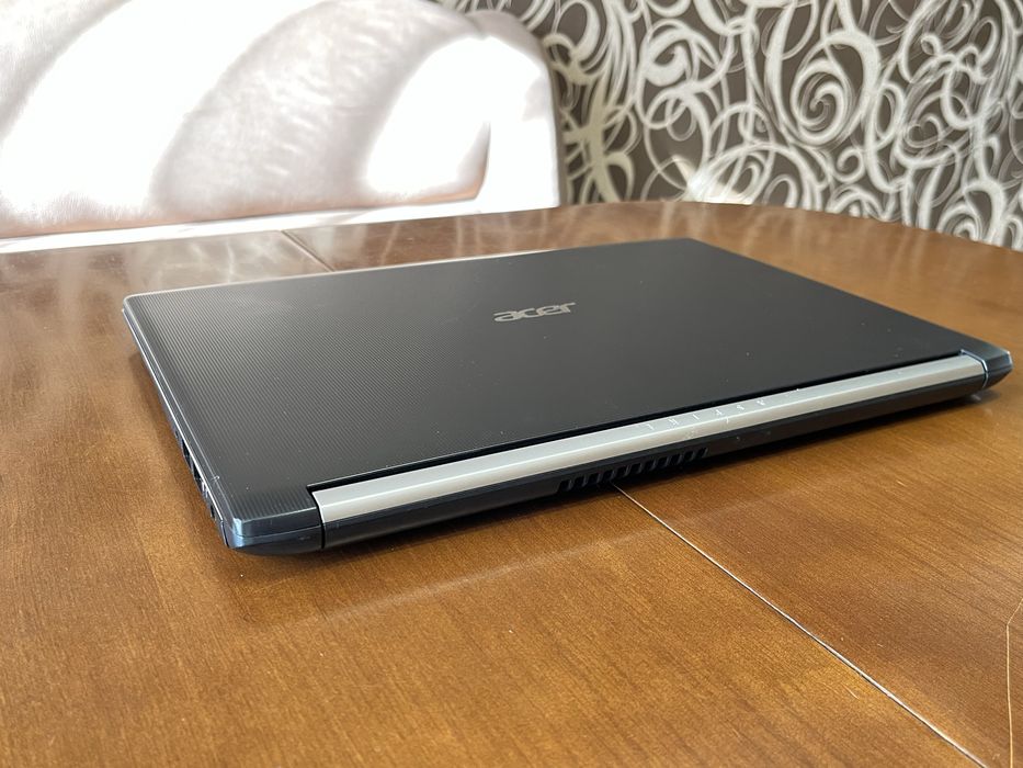 Ноутбук 15.6" Acer Aspire 5 на Intel i5-7200U с 8ОЗУ / 256SSD / FullHD
