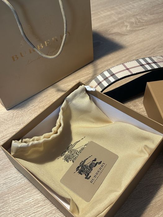 Burberry Reversible Check and Leather TB Belt