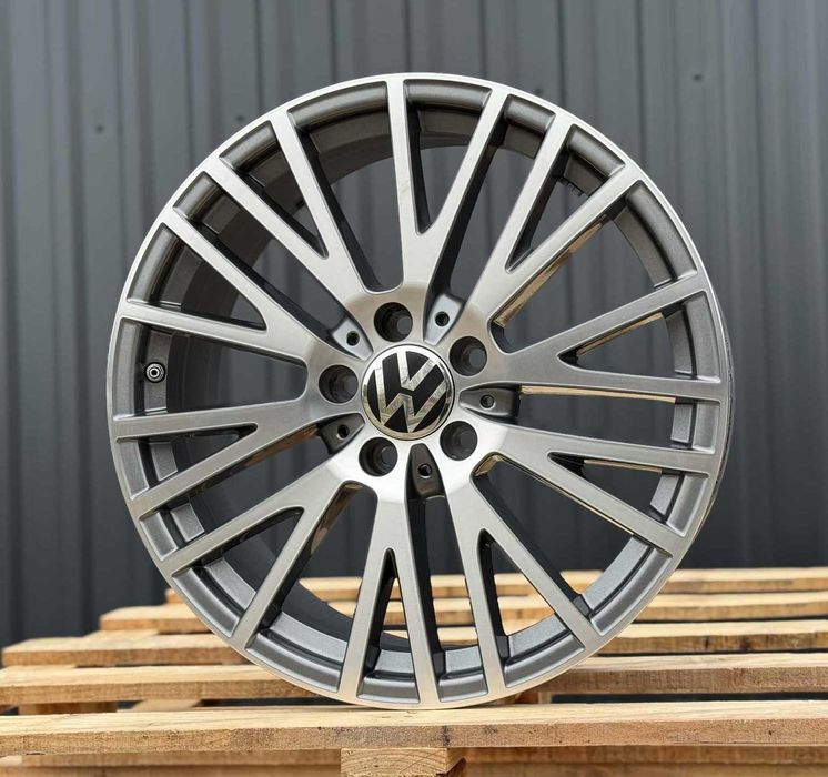 Alufelgi 5x112 r18 VW Golf Passat Jetta Touran Caddy  Audi A3 8P  29#
