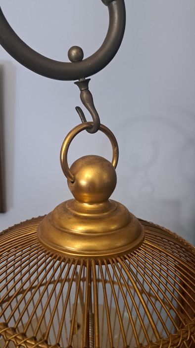 Gaiola dourada  com suporte (anos 30)