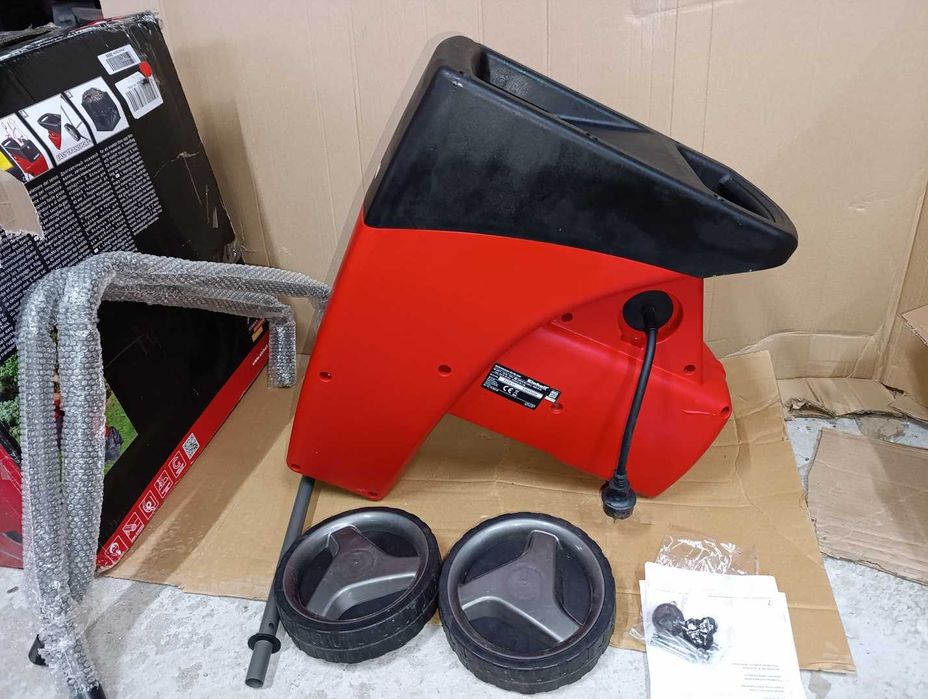 Rozdrabniacz do gałęzi frezowy cichy Einhell GC-RS 2540 moc 2500W 40mm