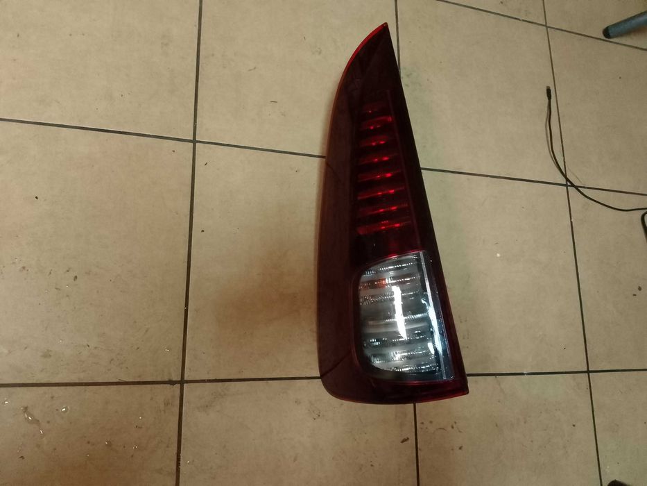 RENAULT ESPACE 4 LIFT lampa tył lewa
