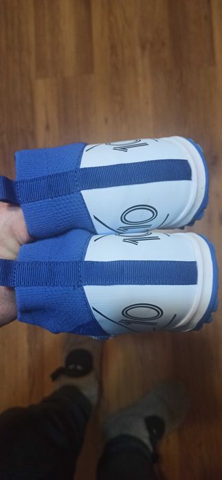 Сороконіжки футбольні з носком 40p білий-синій футбольные бутсы