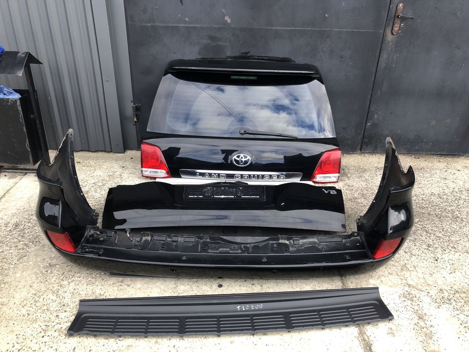 Кришка багажника Toyota Land Cruiser 200 Ляда багажника LC200