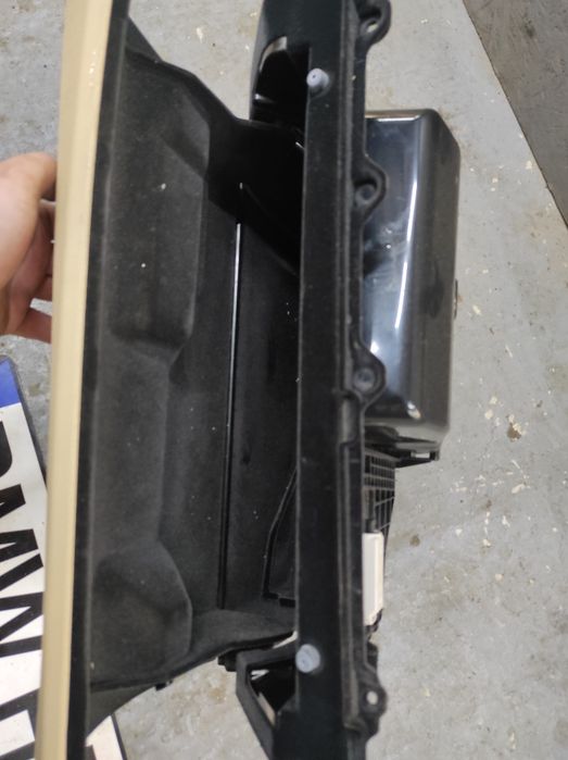 Бардачок консоль  Панели БМВ Ф10 Разборка BMW HELP N55 N20