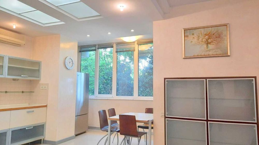 2 этаж, газовая плита! Дунаева, отличный вариант для семьи с детками!