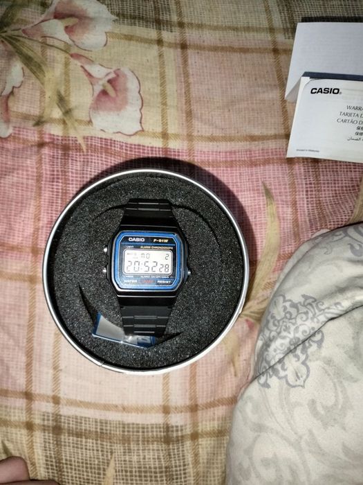 Годинник Casio F-91W (оригінал)
