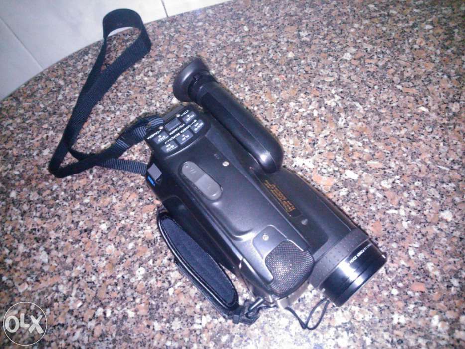 Câmara de filmar panasonic.64297754553987124