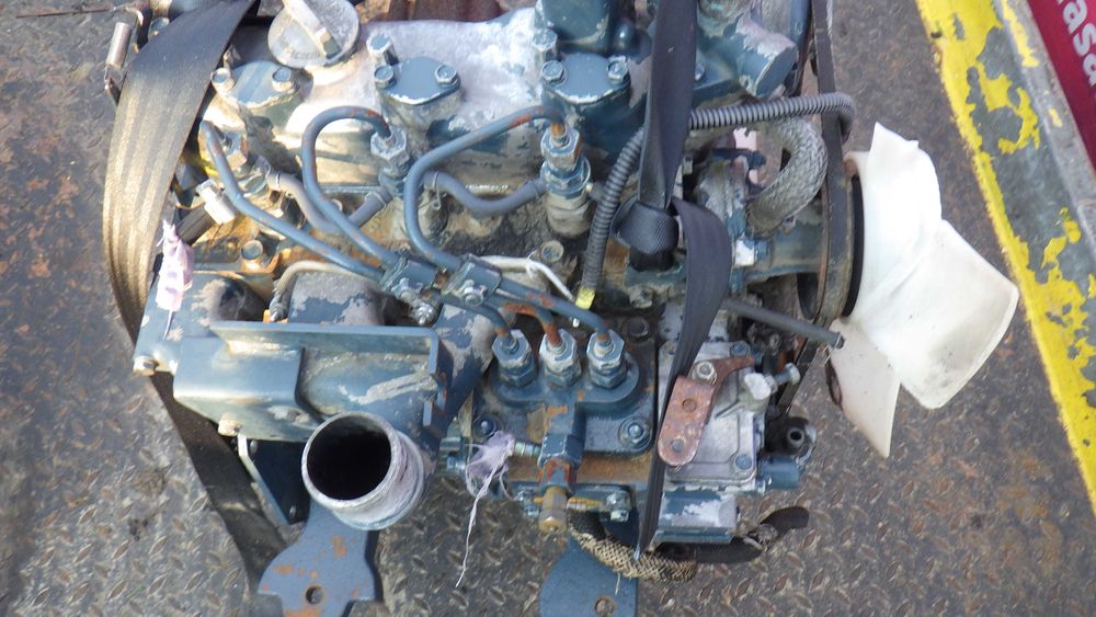 KUBOTA Silnik Spalinowy 3 Cylindrowy Diesel / Kompletny -