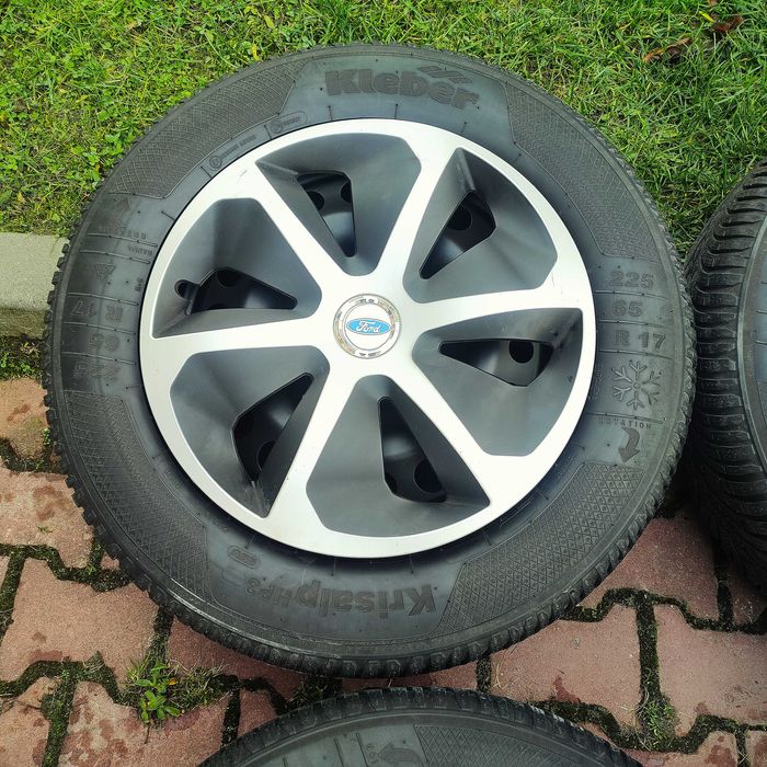 Opony zimowe KLEBER na felgach stalowych Ford 225/65/17 cali