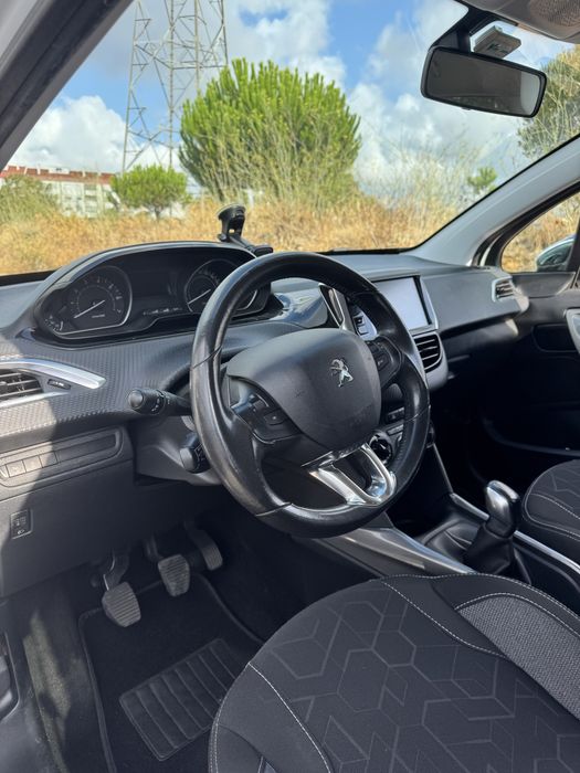 Peugeot 2008 PureTech 1.2