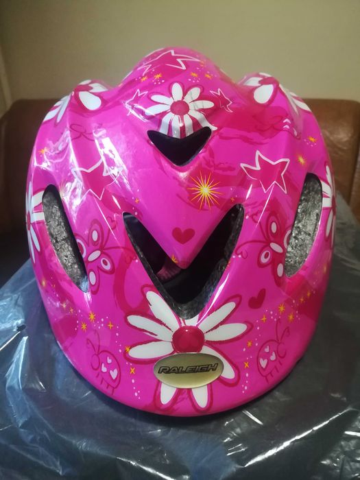 Продаю детские шлемы