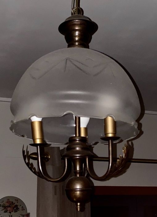 Renove a sua casa com este óptimo CANDEEIRO de Tecto