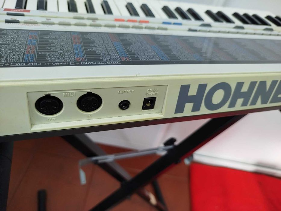 Teclado PCM - MIDI - HOHNER PSK15 (Vintage)