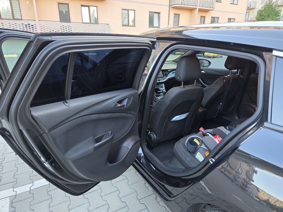 Продам Opel Astra K 2016