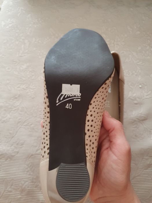 Туфлі жіночі бежеві