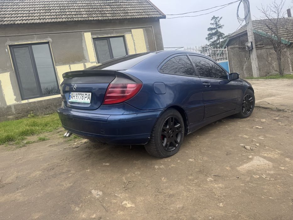 По ТП номер хозяина есть • Мотор хороший • Нужно заменить масло в коробке и посмотреть по мелочи по ходовой

желательно звонить на Watsapp