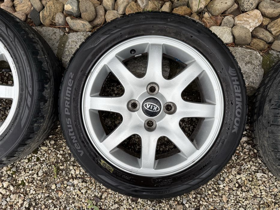Felgi 16” Kia z oponami lato 205/50/16