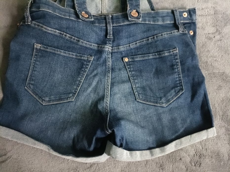 Dżinsowe dziecięce ogrodniczki h&m