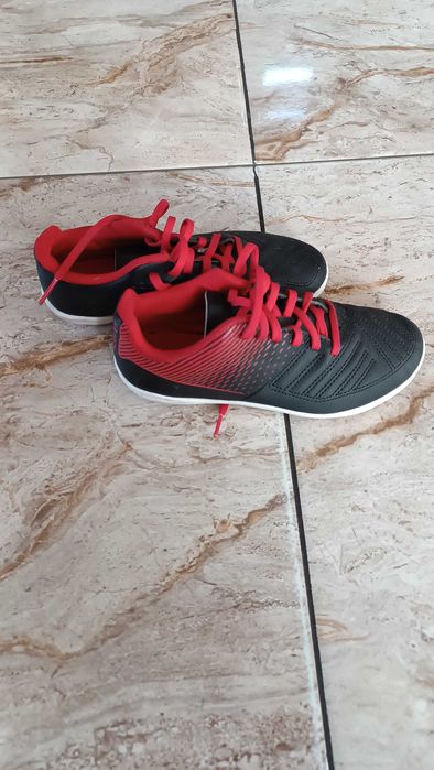 Buty korki chłopięce 31 decathlon