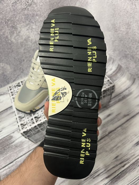 Кросівки від Premiata