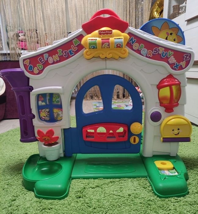 Великий, музичний будинок від Fisher price + подарунок