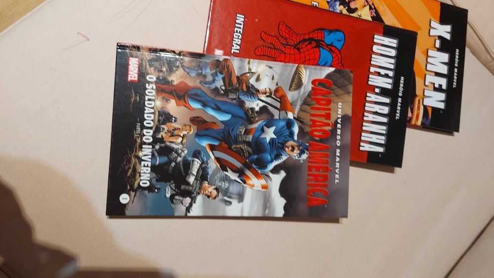 Livros Banda Desenhada Marvel X-Men/Capitão América/Homem Aranha