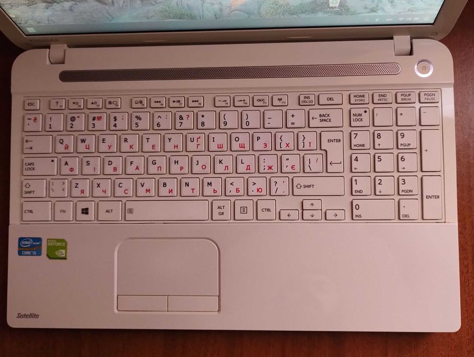 Toshiba C55,i5-3230M,SSD 240,ОП-16Гб, дві відеокарти