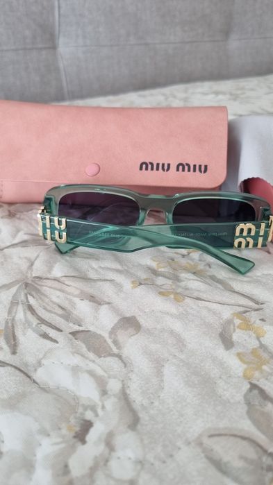 Óculos de sol Miu Miu