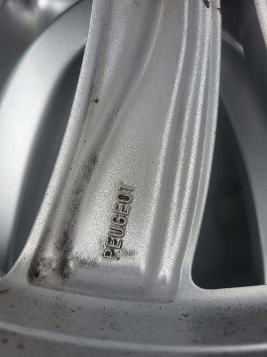 Felgi 7.5Jx18" 5x108 Peugeot 508 Citroen 308 DS4 DS7 5008 C4 C5 3008